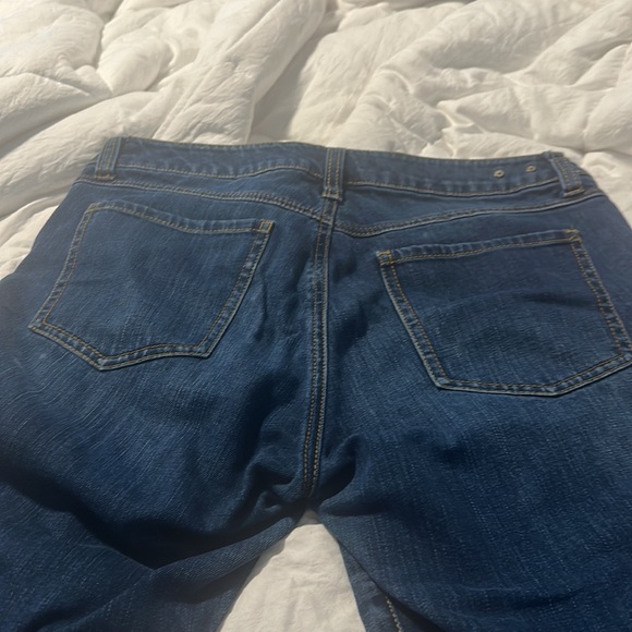vintage Cabi Jeans. size 10. runs true to size. straight leg - Picture 11 of 11